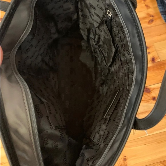 Michael Kors Large Tote - Picture 6 of 6